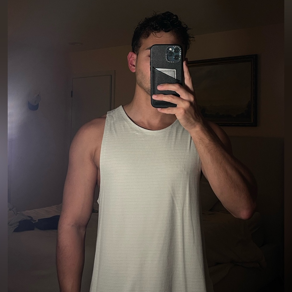 Lululemon license to train Tank Top